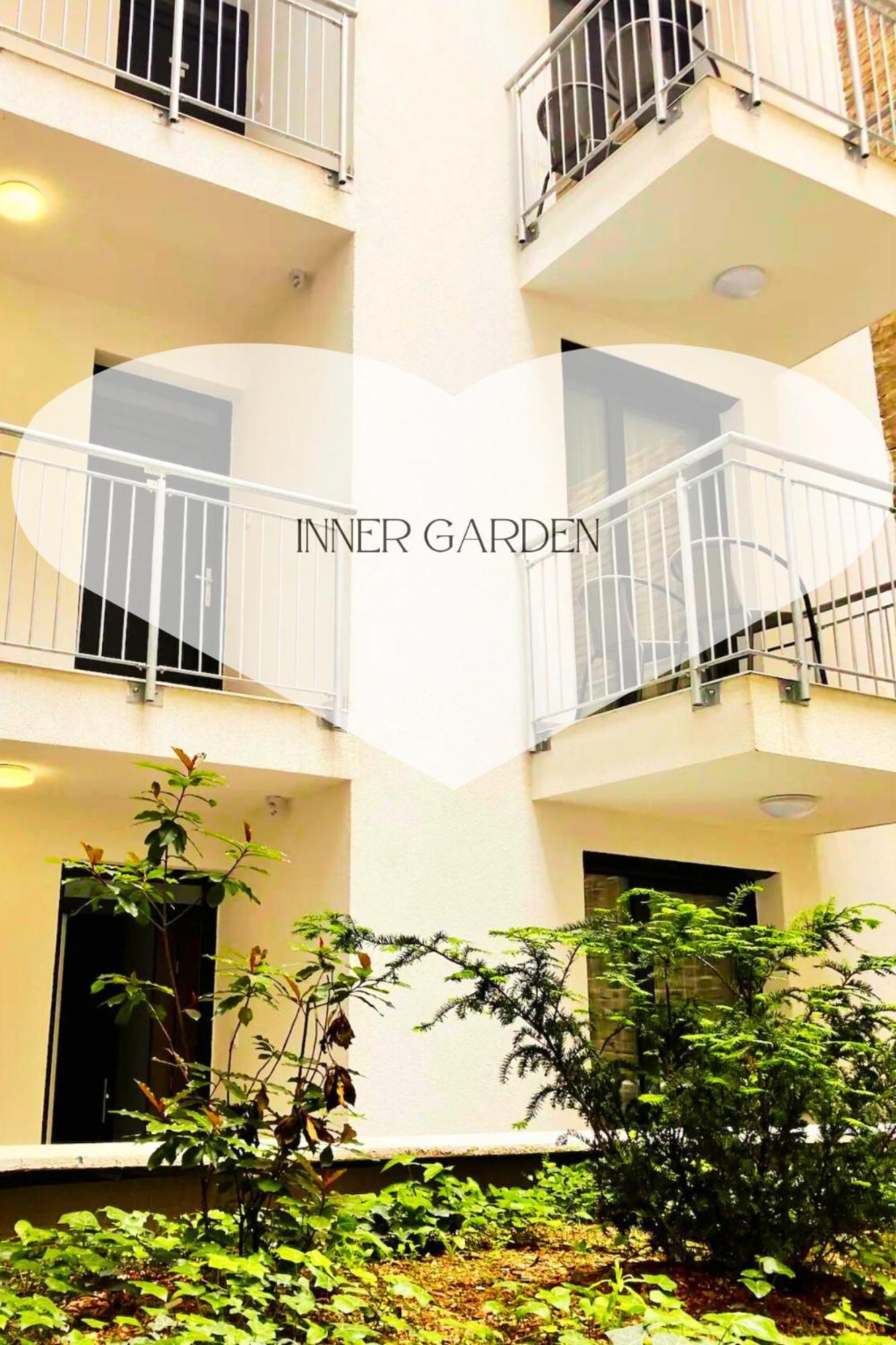Matyas Corner Apartments Green Square Studio Apartment II Budapeste Exterior foto